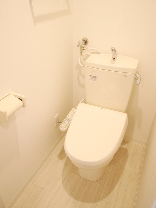 トイレ レジーナＮ２２