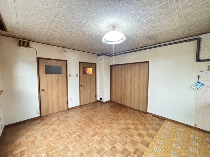 居室 旭ヶ丘ハイツ