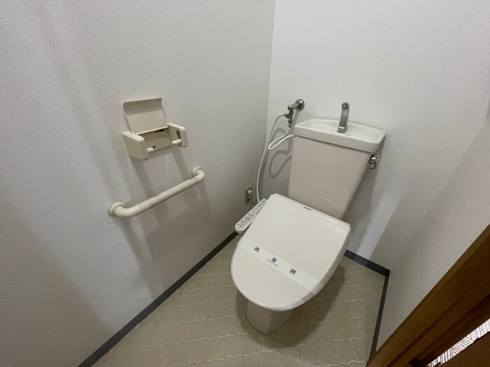 トイレ オ－クコ－ト１４１