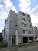 リ－ブルノ－ル