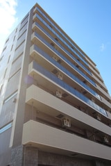 スペチアーレ伏見ＷＥＳＴ