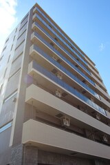 スペチアーレ伏見ＷＥＳＴ