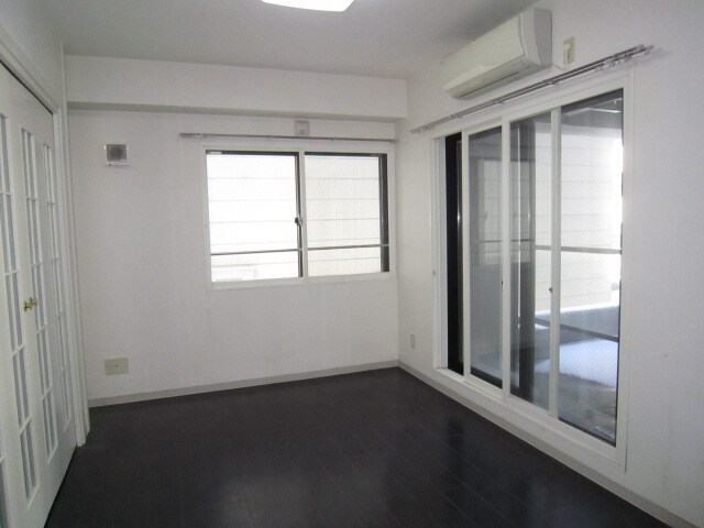 居室 アルファスクエア大通西17