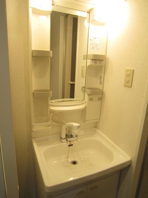 洗面 アルファスクエア大通西17