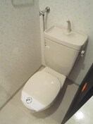 トイレ アルファスクエア大通西17