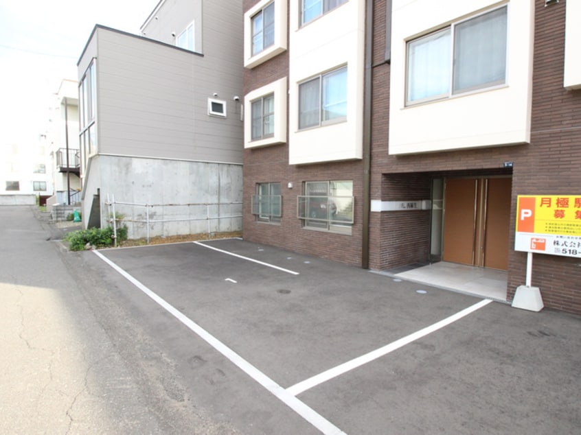 駐車場 Mtria西麻生