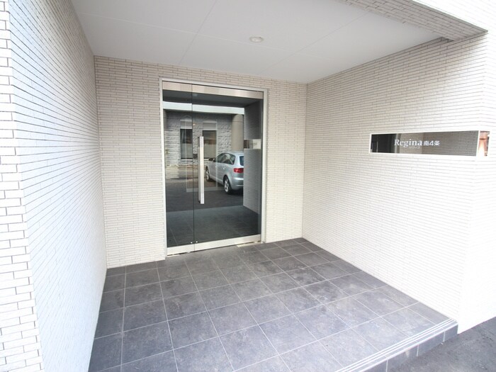 エントランス部分 レジーナ南４条