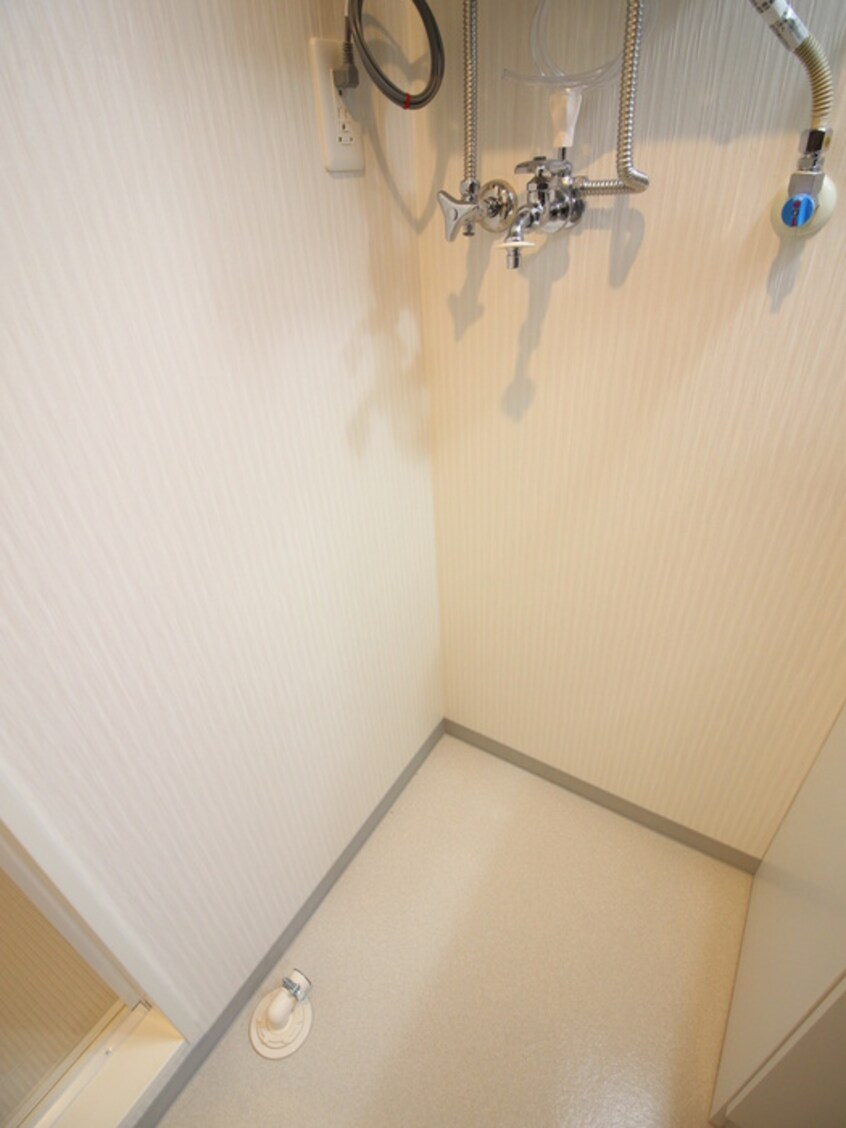 洗濯機置場 レジーナ南４条