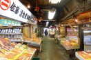 二条市場(スーパー)まで450m レジーナ南４条