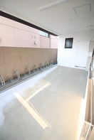 駐輪場 ＲＡＤＩＡ近代美術館前