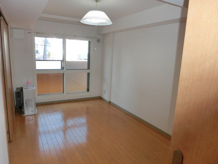 居室 栄通銀座パレス