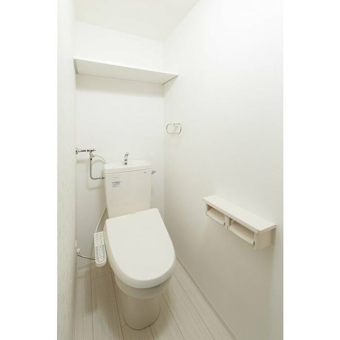 トイレ KING HOUSE KANJYODORI HIGASHI