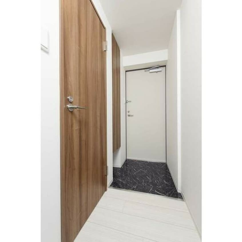 玄関 KING HOUSE KANJYODORI HIGASHI