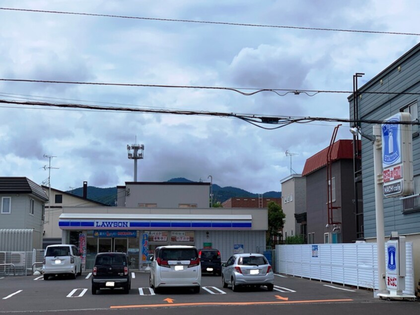 ローソン(コンビニ)まで1161m プリオール福井