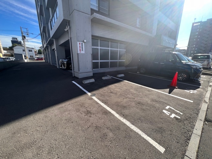 駐車場 ジュビリー平岸