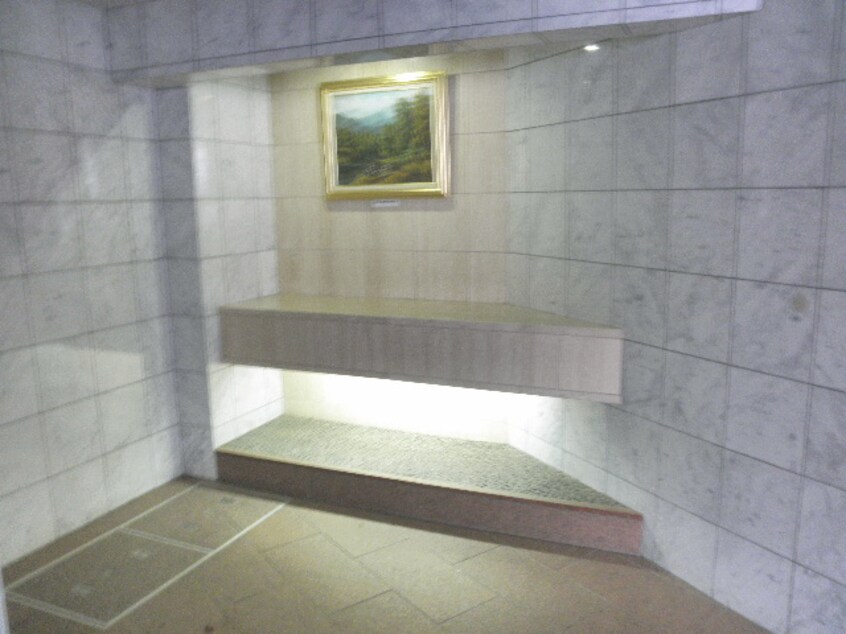 エントランス部分 タワ－マンション粕谷Ⅲ