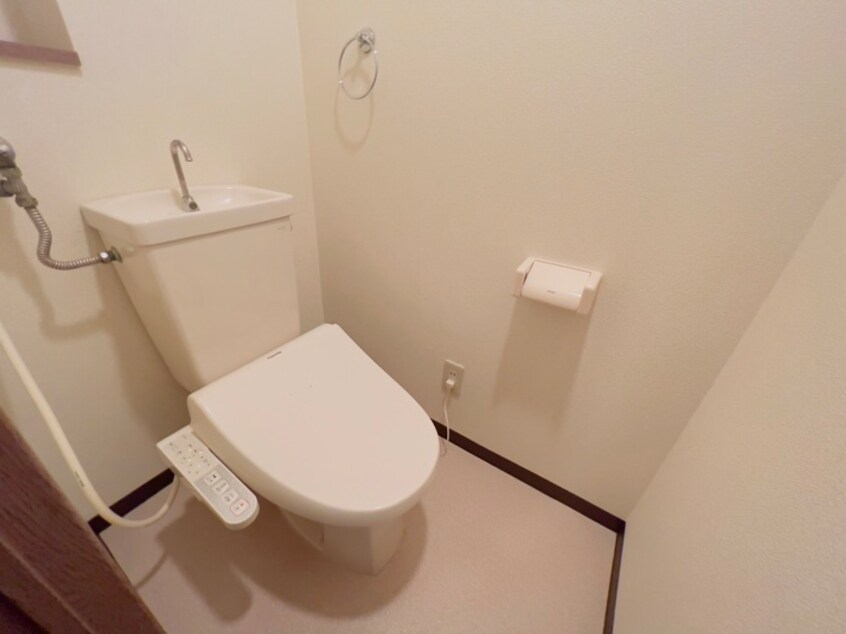 トイレ タワ－マンション粕谷Ⅲ