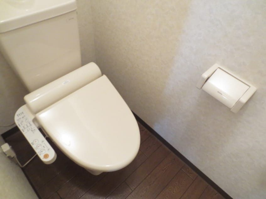 トイレ 上坂ビル