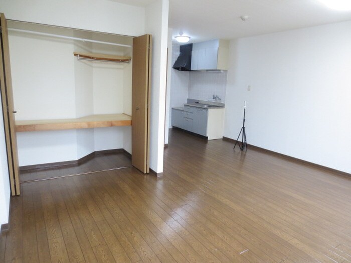 居室 上坂ビル