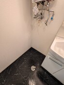 洗濯機置場 Ｓａｌｖａｔｏｒｅ発寒