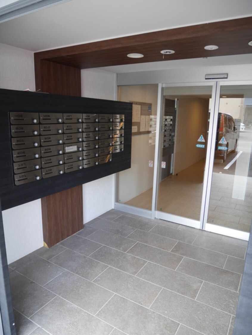 エントランス部分 アンシャンテ豊平公園