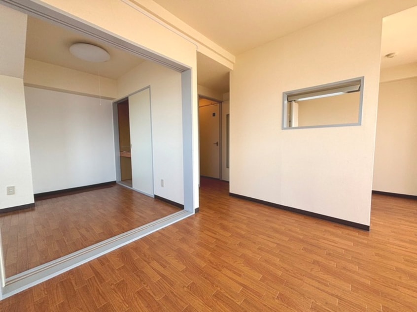 居室 プレサント平和通２