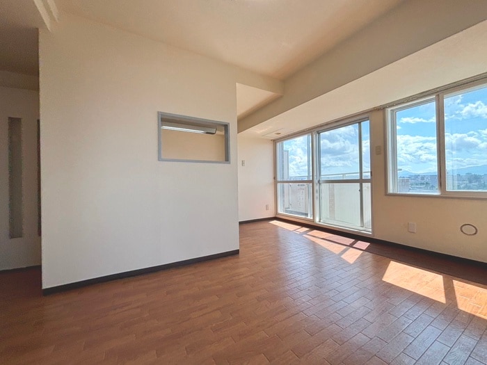 居室 プレサント平和通２