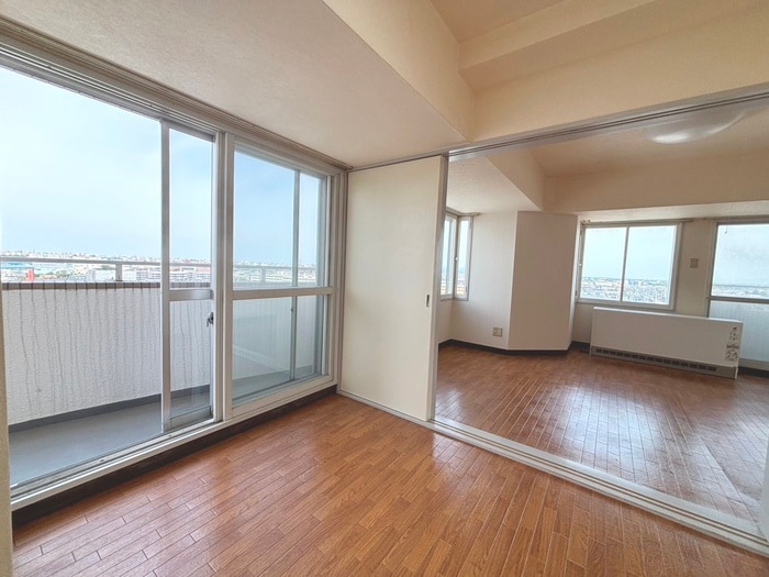 居室 プレサント平和通２