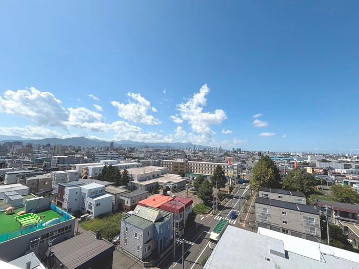 室内からの展望 プレサント平和通２