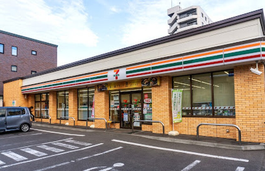 セブン-イレブン 札幌南円山店(コンビニ)まで160m サンライズマンションⅡ