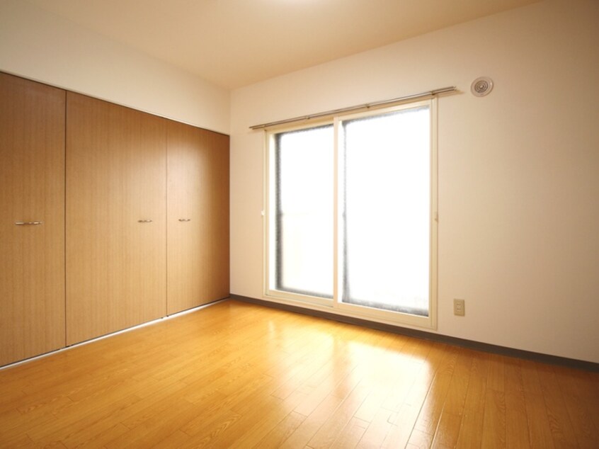 居室 ＫＺ　ＢＬＤ．