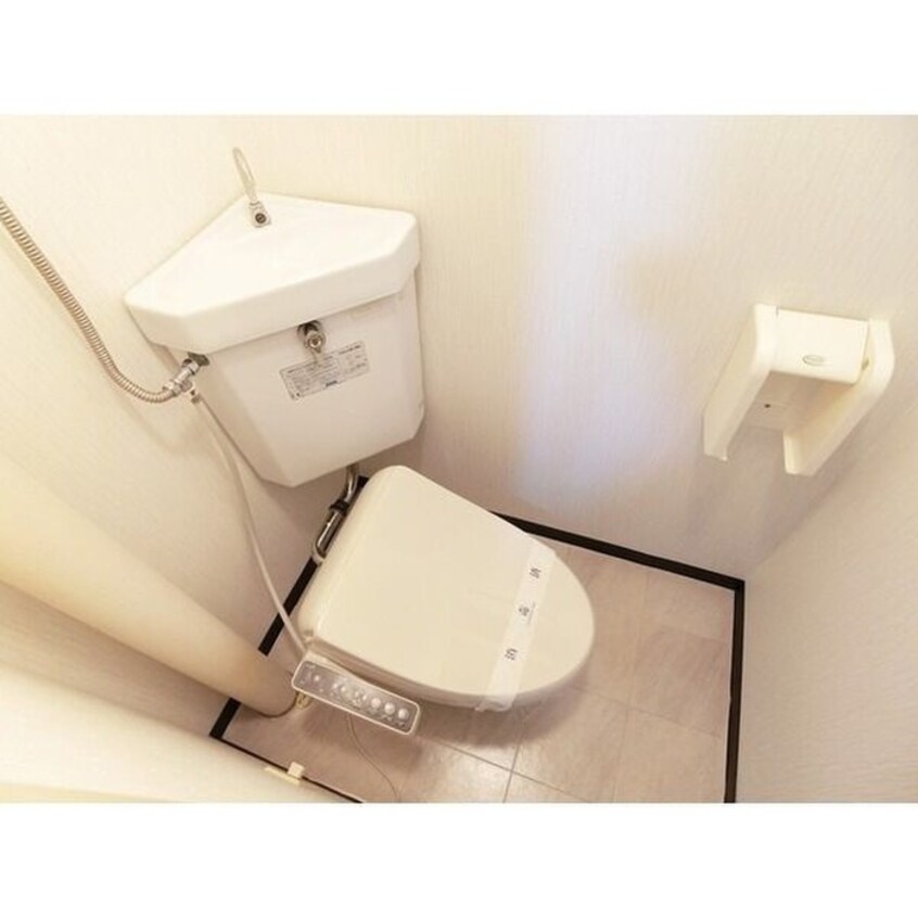 トイレ ラフォ－レ山鼻