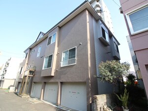 ノヴァ　ワタナベ