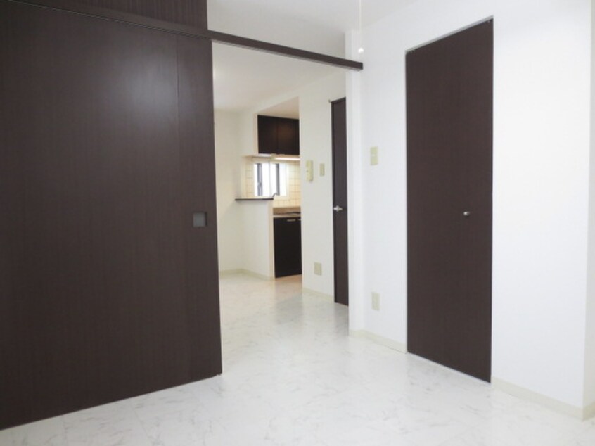 居室 タカライーストヒルズ