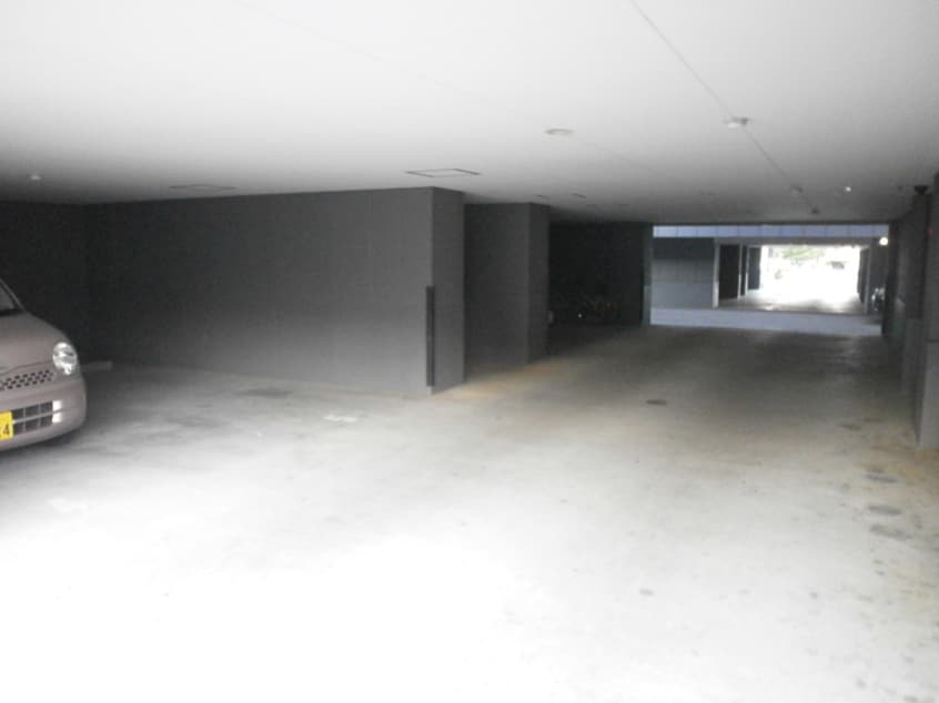 駐車場 セントポ－リア拾番館