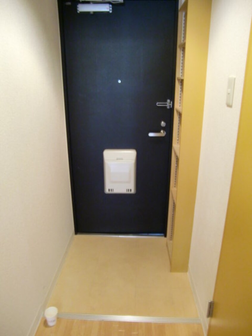 玄関 アンシャンテ南4条