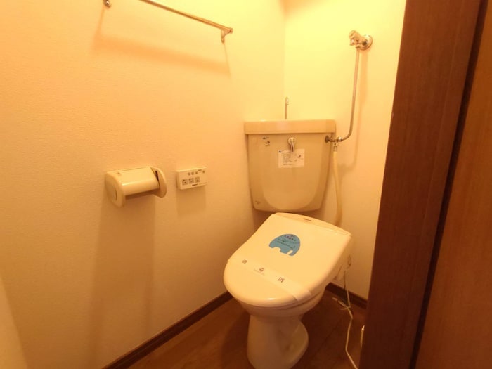 トイレ リッチタウン栄通参番館