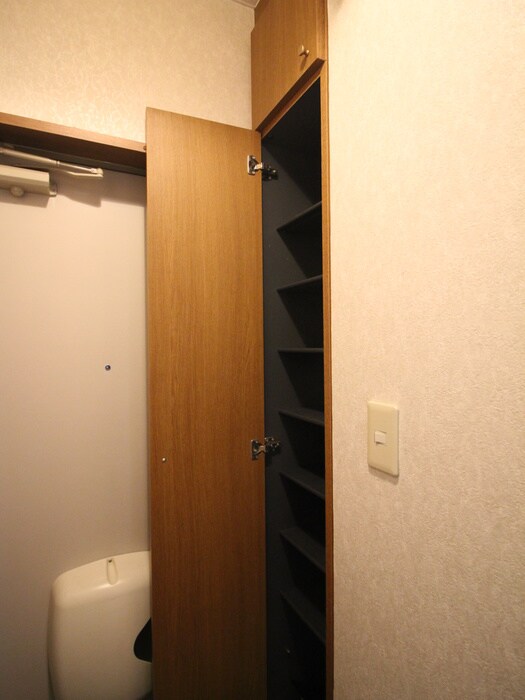 靴箱 リッチタウン栄通六番館