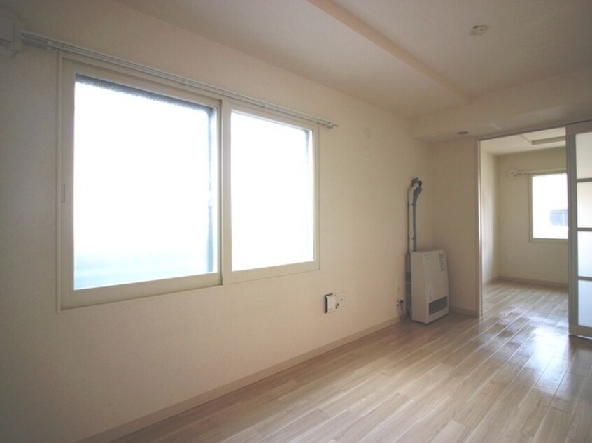 居室 クルタ八軒