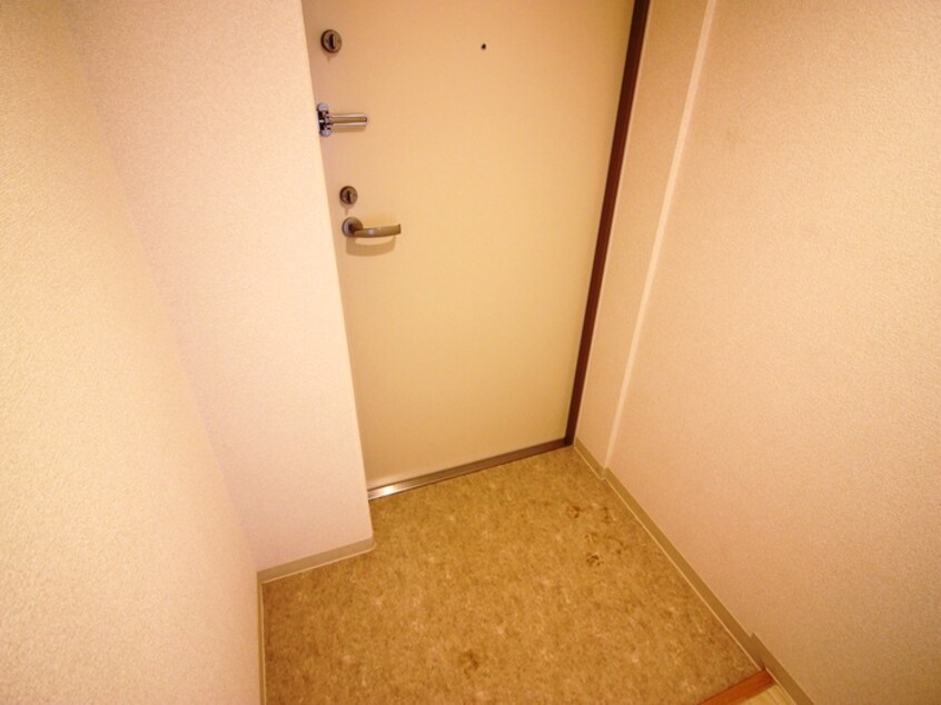 玄関 クルタ八軒