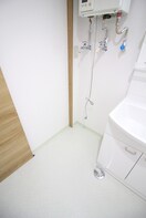 洗濯機置場 レユシール山鼻南