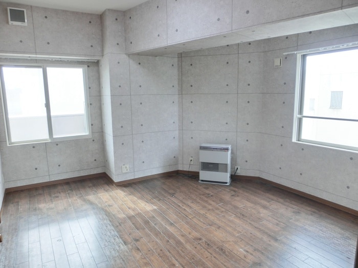 居室 メソンカルディア