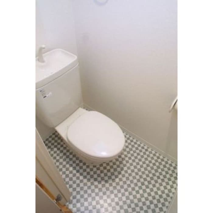 トイレ ルピナス