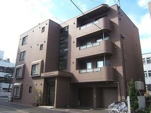 ＬＩＭＥ　ＣＯＵＲＴ　Ｎ１３