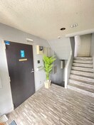 エントランス部分 ヴァトンヒルズ宮の森