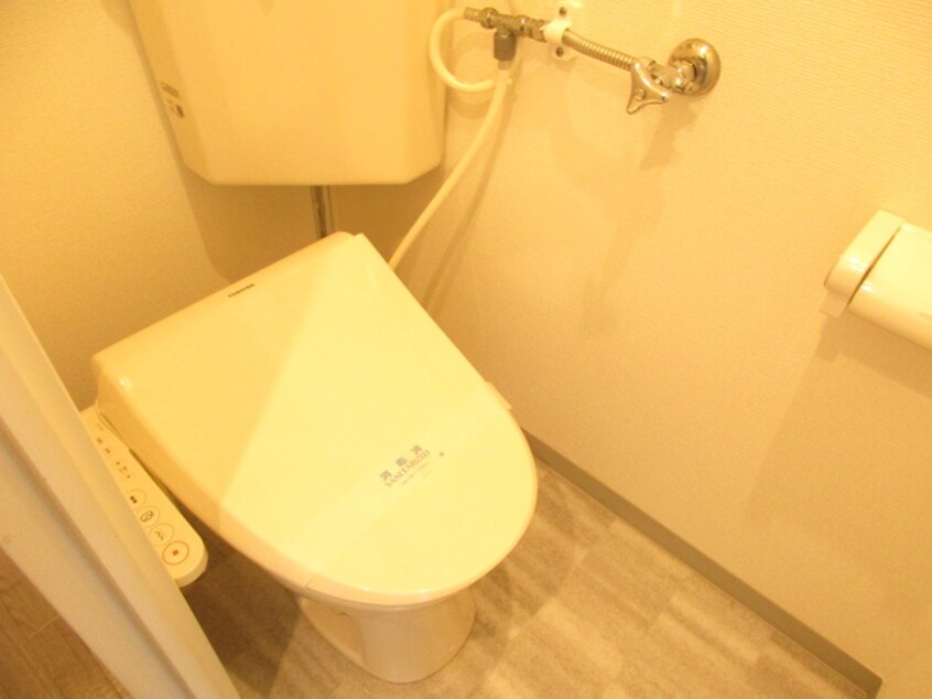 トイレ ルシードイースト