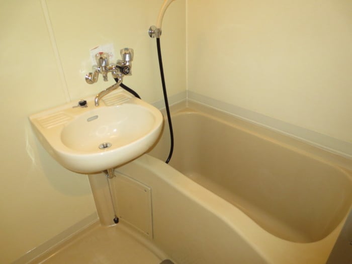 バス／シャワールーム等 エンドレス三井西岡