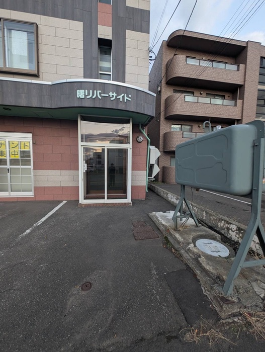 エントランス部分 曙リバ－サイド
