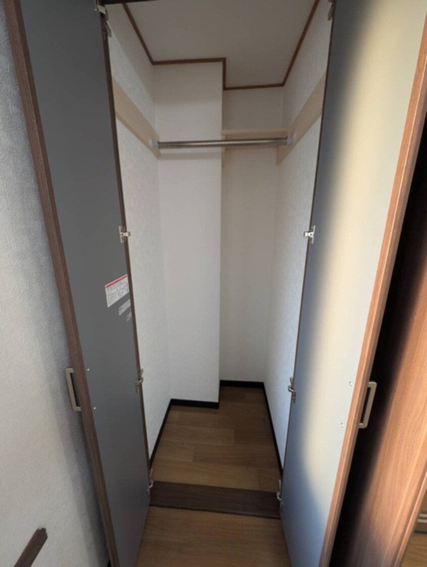 収納 曙リバ－サイド