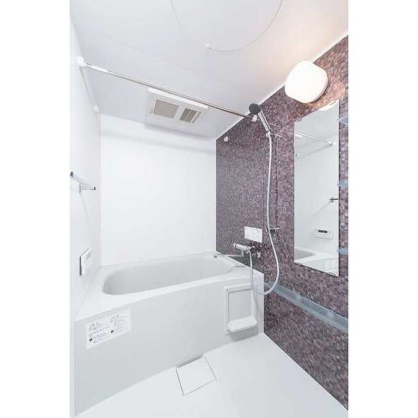 バス／シャワールーム等 Live aura